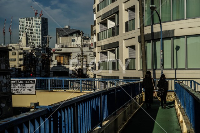 渋谷区の歩道橋