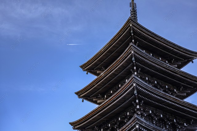 仙台市の定義如来西方寺にある青空と五重塔