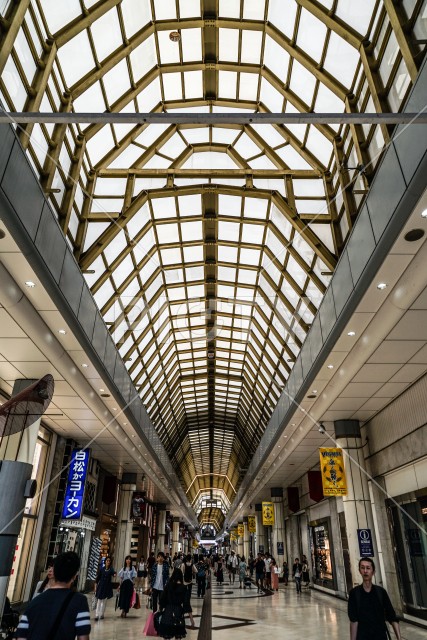 仙台のアーケード商店街のイメージ