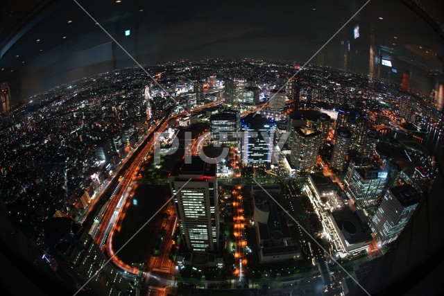 横浜ランドマークタワーから見える夜景