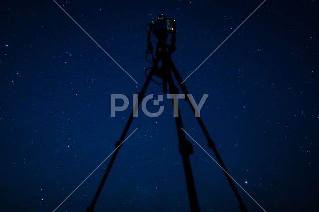 星空を撮影するカメラ