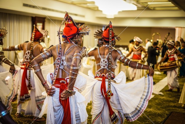 スリランカの結婚式の踊り