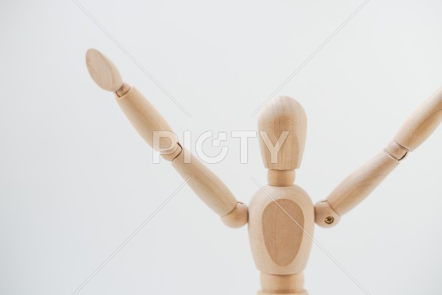 木製の人形のイメージ