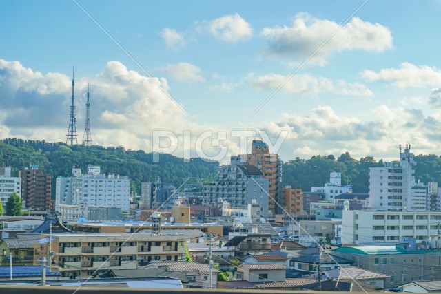 仙台市の街並みと夕景