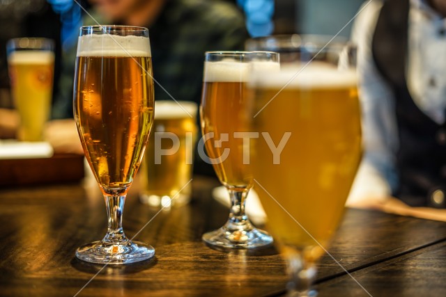 ビールグラスのイメージ