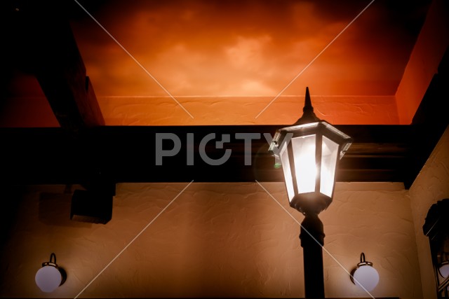 レトロな街灯のイメージ