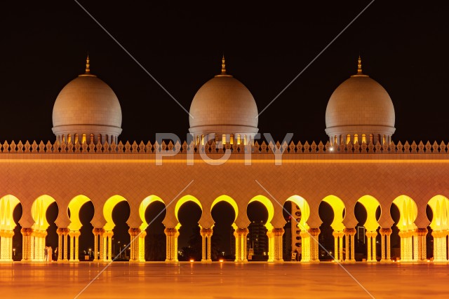 シェイクザイードグランドモスク（アラブ首長国連邦）