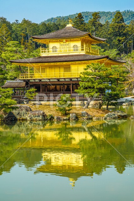 京都・金閣寺のイメージ