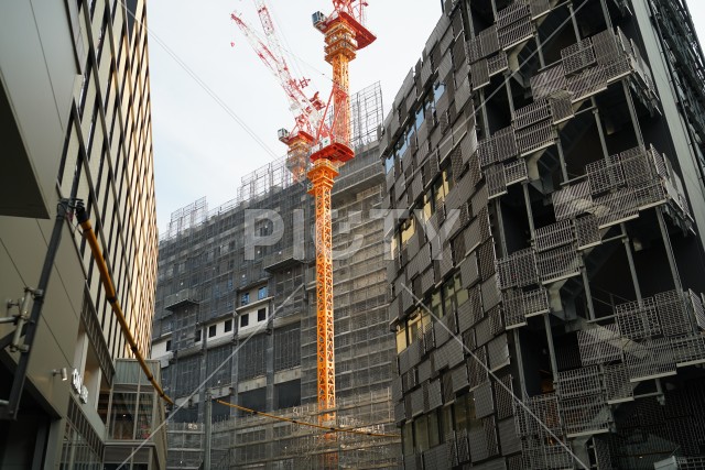 建設中の高層ビル（横浜鶴屋町）