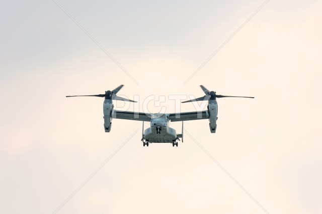 MV-22B オスプレイ　MARINES