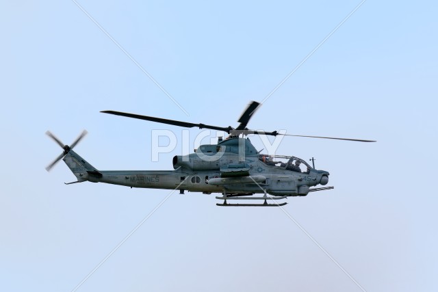 AH-1Z ヴァイパー