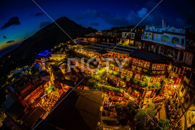 九份と基隆山の夜景