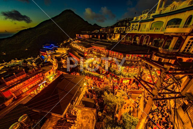 九份と基隆山の夜景