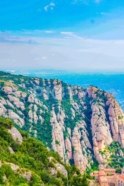 モンセラットの奇岩山（バルセロナ）