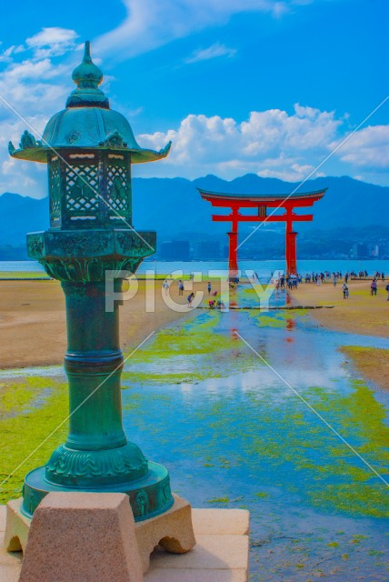 宮島・厳島神社の鳥居