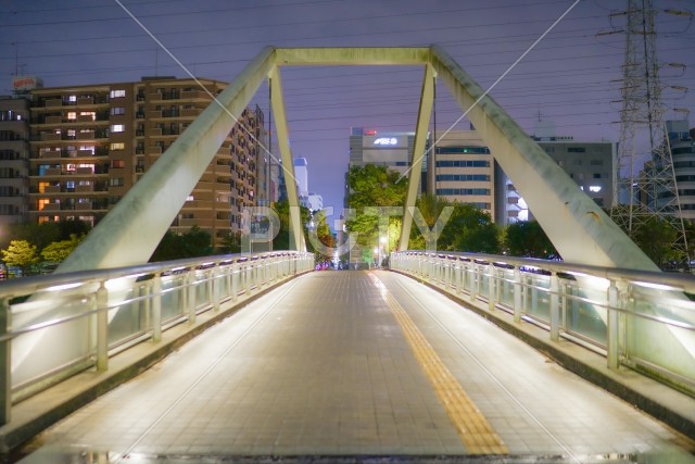 新横浜の風景（新横浜公園）