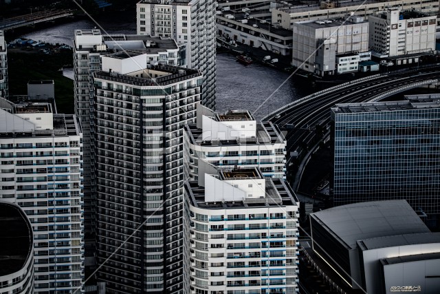 横浜ランドマークタワーから見える都市風景