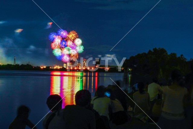 写真のタイトルが入ります