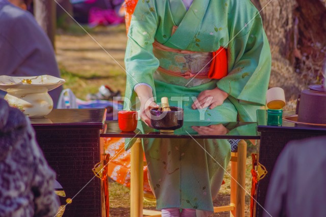 写真のタイトルが入ります