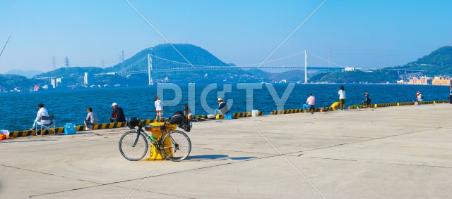 関門海峡と自転車