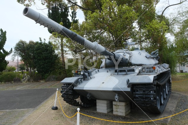 駐屯地一般公開で展示された74式戦車