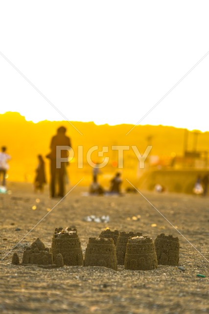 由比ヶ浜海岸の砂の城