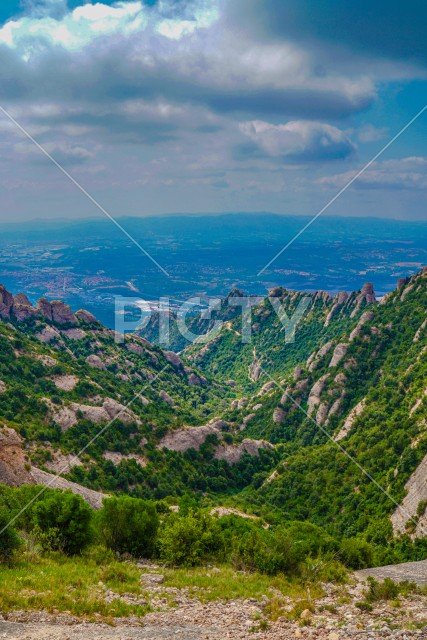 モンセラットの奇岩山（スペイン・バルセロナ）